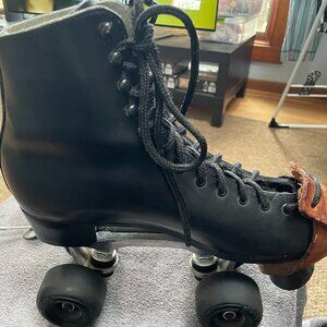 Vintage Dominion Roller Derby Skates